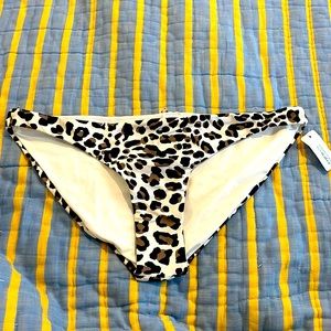 Vitamin A Luciana Leopard Classic Hipster Bikini Bottom size M / 8